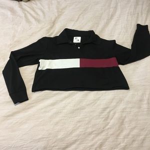 Cropped collar shirt